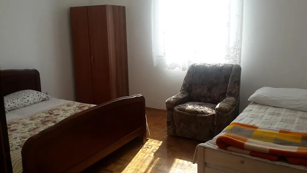 PUY Mea Rusijan 아파트 크로아티아